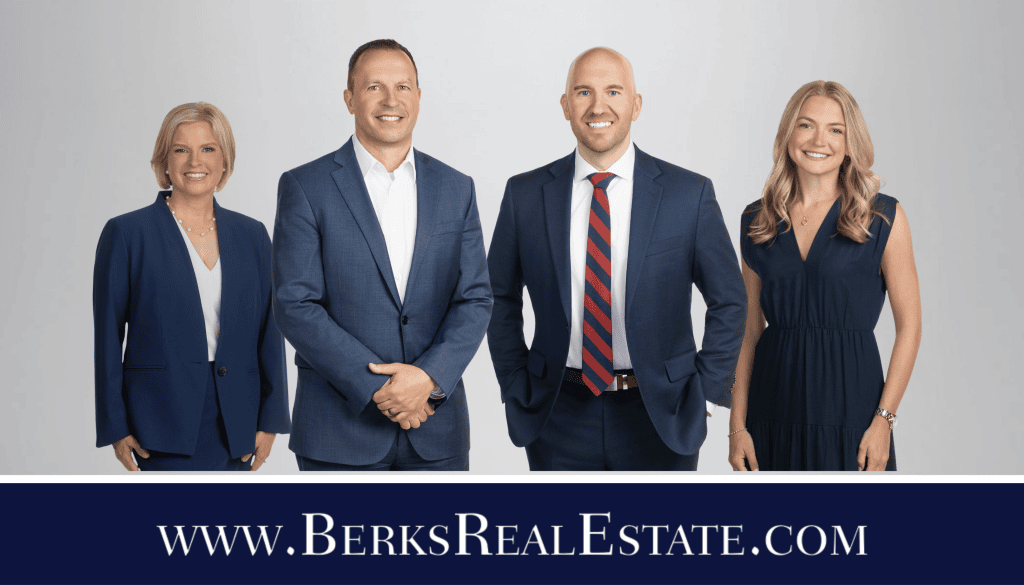 Realtor business card with team photo